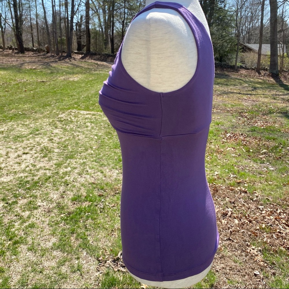 BODEN TOP TANK PURPLE SLEEVELESS CINCHED BUST STRETCH V-NECK Size 2 - Picture 4 of 8